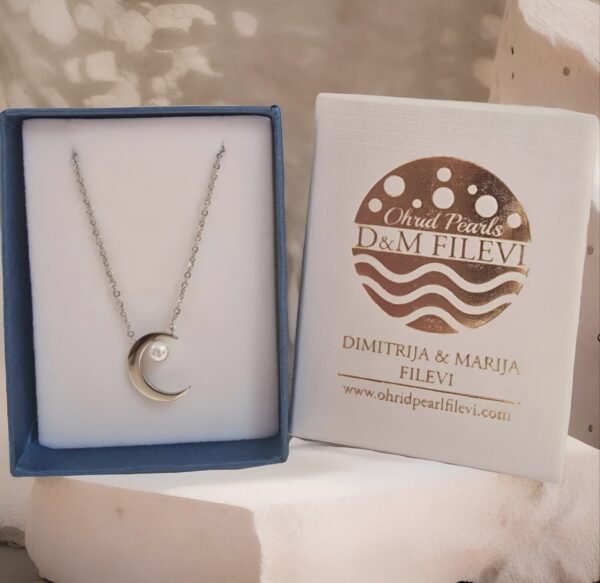 Silver Moon Ohrid Pearl Necklace